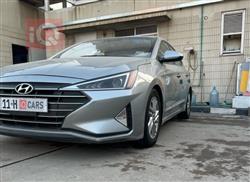 هیۆندای ئەلەنترا